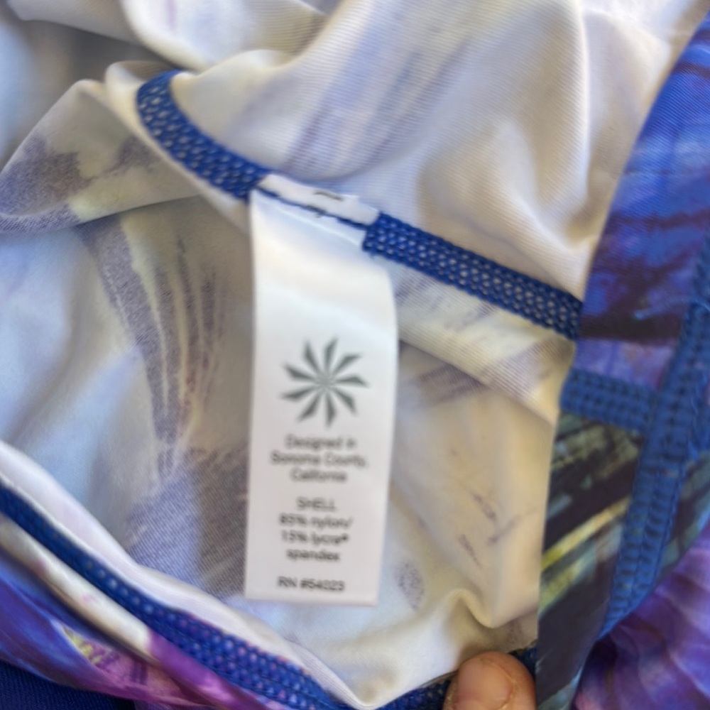 Athleta rashguard - Picture 6 of 6